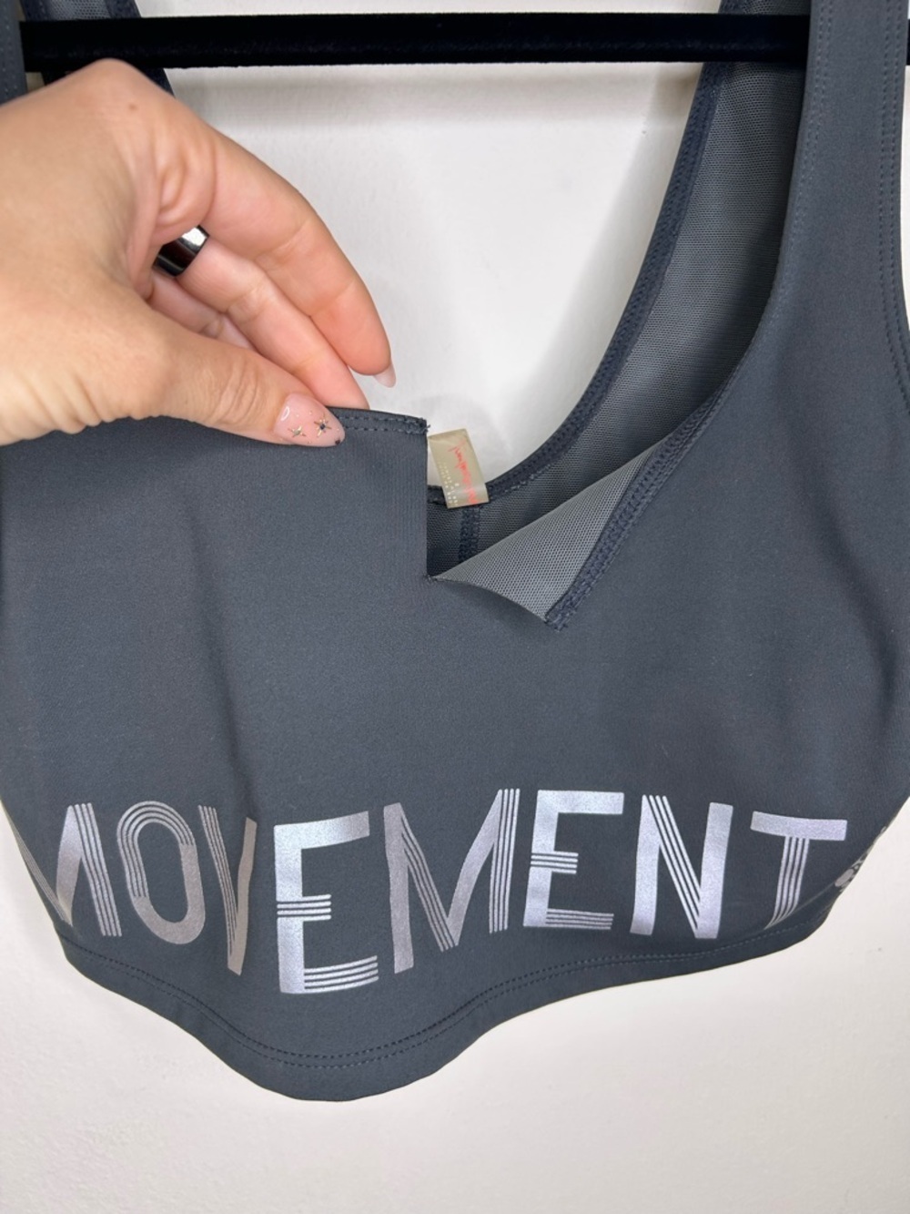 Free People FP Movement Logo Front Slit Sports Bra size small - Picture 3 of 8